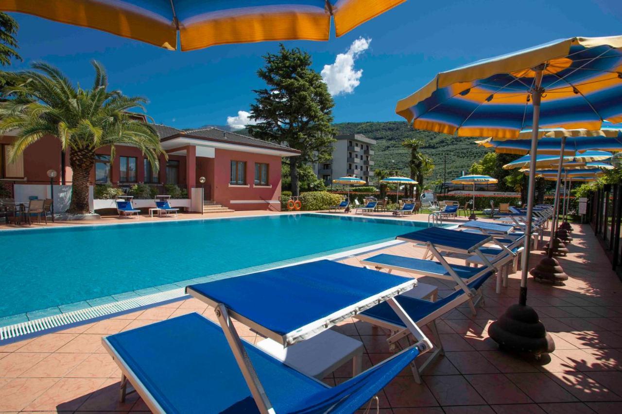 Sunlake Hotel 3*